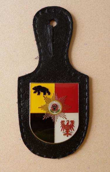 Bundesrepublik : Bundesheer unit pocket-fob insignia of an unidentified Feldjäger unit based in Brandenburg.