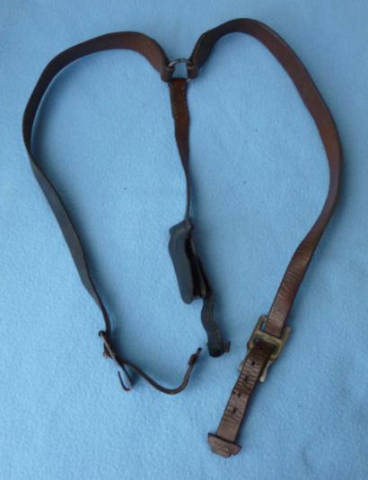 Third Reich : Wehrmacht Parade / Cavalry 'Y' Straps (Belt Support Straps).