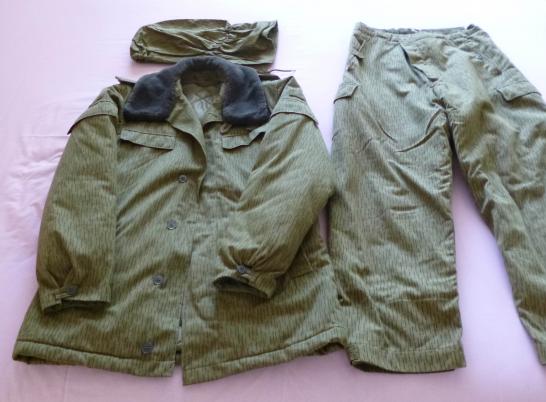 East Germany (DDR) : National Volksarmee (NVA) Rain-pattern (Strichtarn) Cold-weather Padded Combat Uniform.
