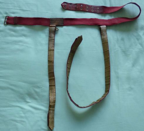 Army Under-tunic Sword-belt with Sword-slings.