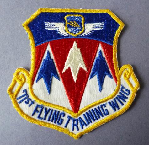 USA : 71st Flying Training Wing patch.