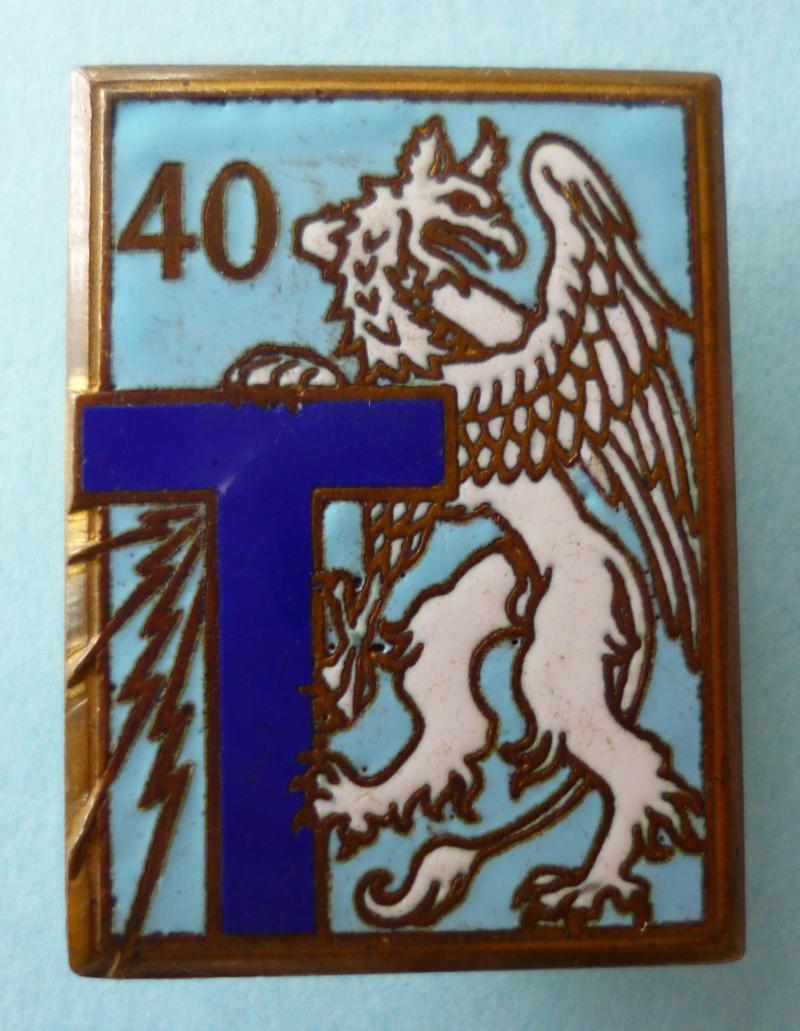 France : Army 40th Signal Regiment (40éme Régiment de Transmissions) Enamelled Formation badge.