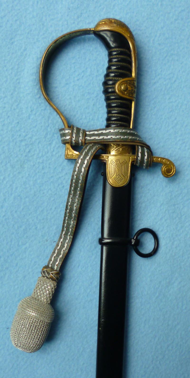 Third Reich : Wehrmacht / Heer (Army) Officer's Dress-sabre by Robert Klaas of Solingen.