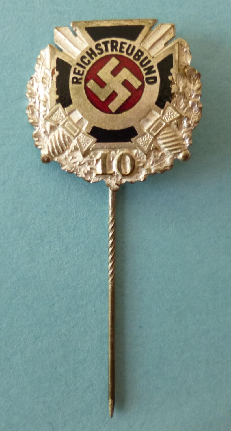 Third Reich : Silver Honour Lapel-badge for 10 years Membership of The Reichtreubund Ehemaliger Berufssoldaten.