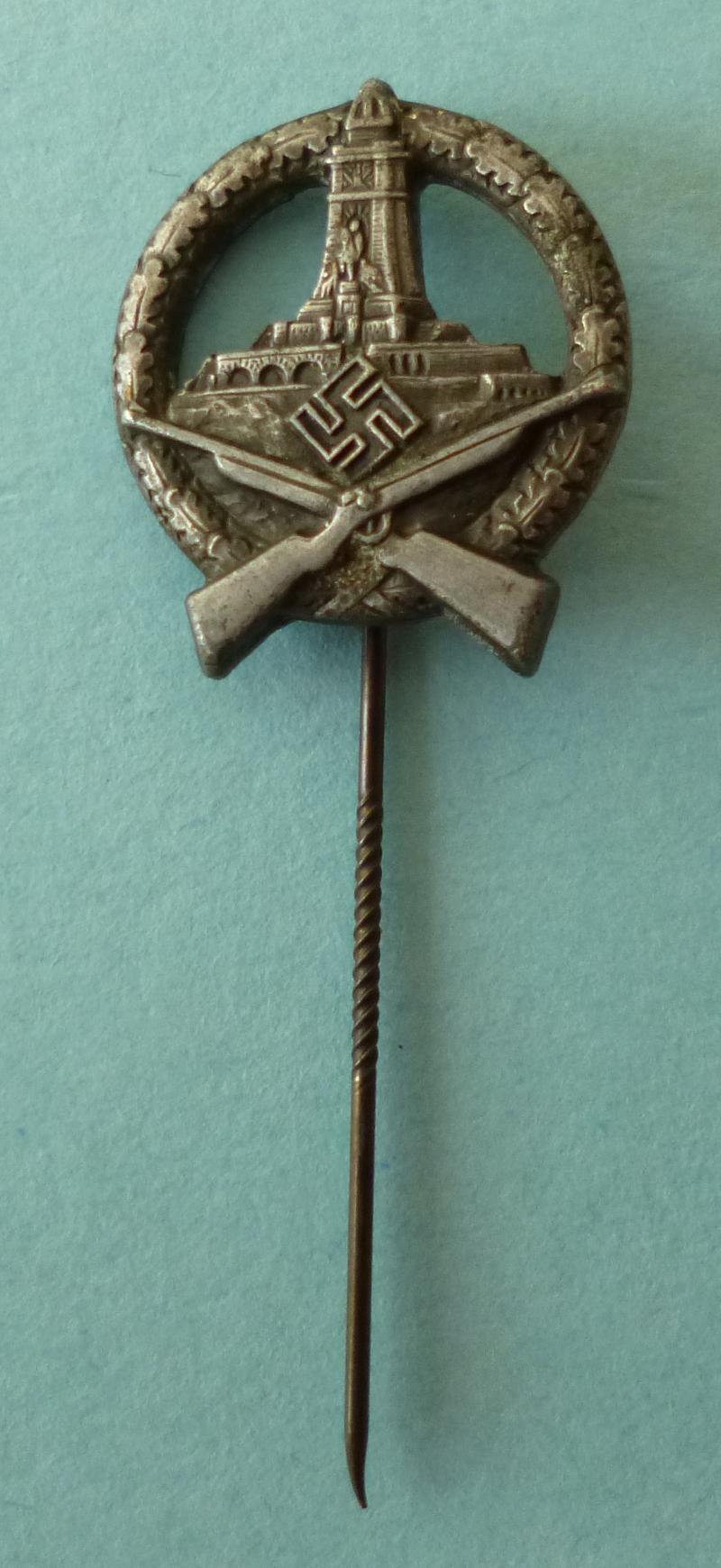 Third Reich : Deutscher Reichskriegerbund Kyffhäuser (DRKB) Bronze Shooting Award Stick-pin Lapel-badge.