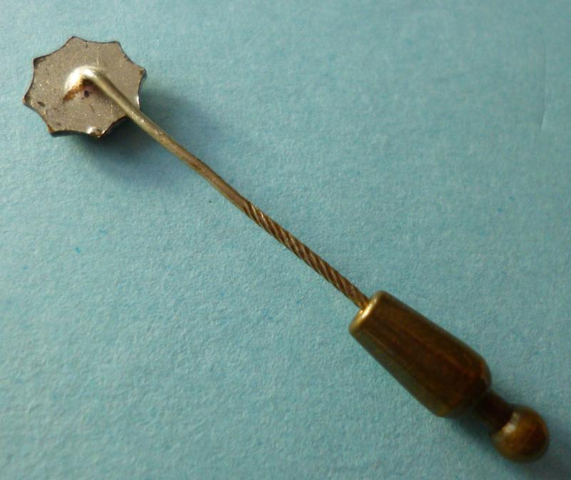 BRD : Deutsches Kreuz in Gold 1957 version Stickpin Miniature Lapel-badge.