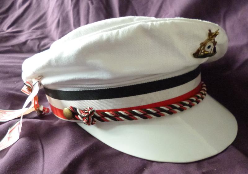BRD : West German Peaked-cap for a Member of a Shooting Organisation.