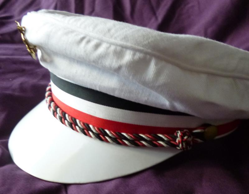 BRD : West German Peaked-cap for a Member of a Shooting Organisation.