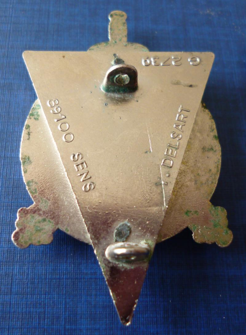 France : Army Geographic Group (Groupe Geographique) Formation-badge on Brown Leather Pocket-fob Attachment.