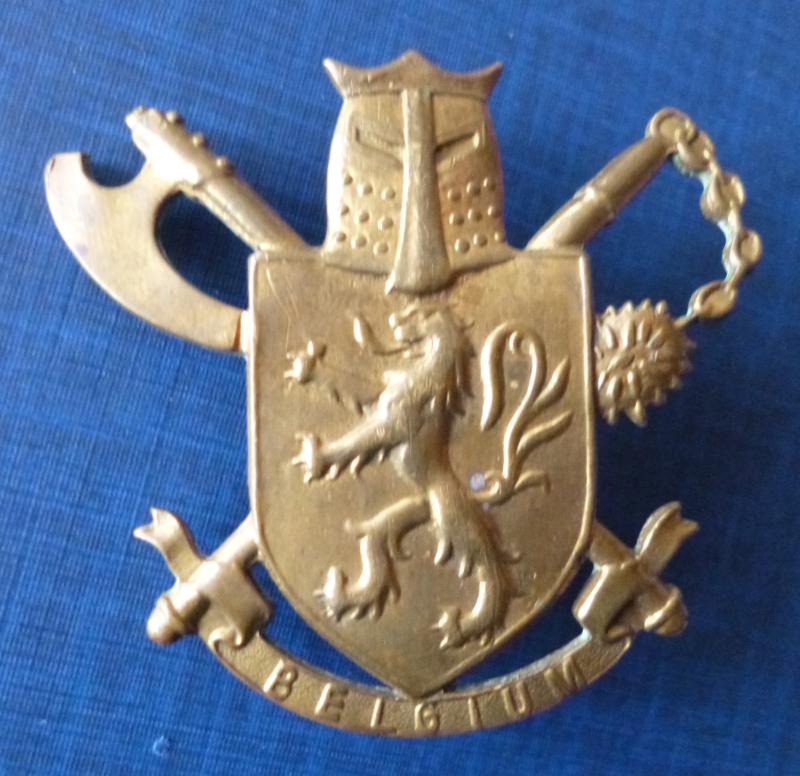 Belgium : Army 3rd Parachute Battalion Beret-badge.