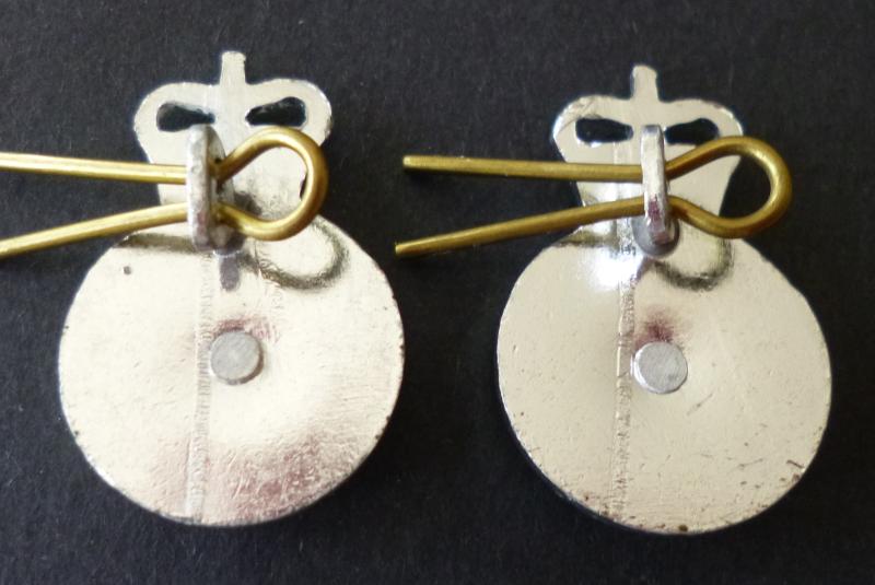 The Yorkshire Volunteers Pair of Staybrite Collar-badges.