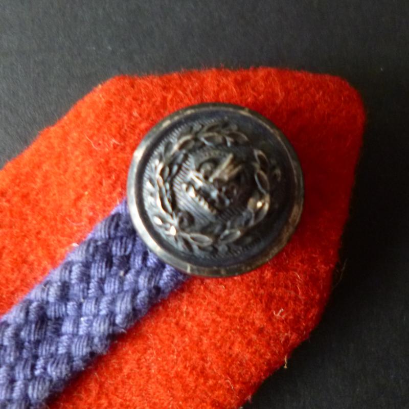 Pair of Deputy Lieutenants King's crown Gorget-patches.
