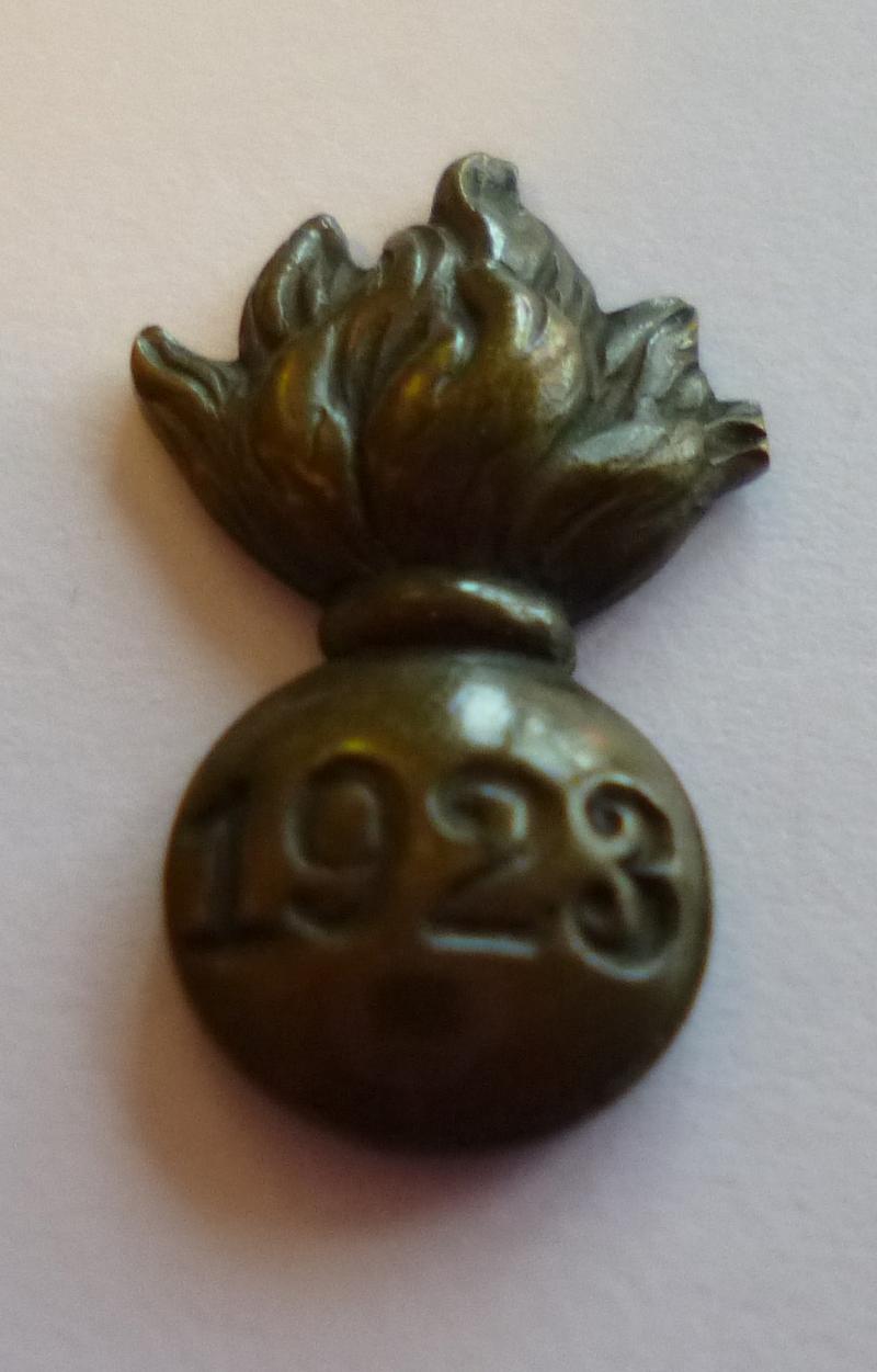 German Weimar : 1923 Membership Lapel-badge of the Waffenring der Deutschen Schweren Artillerie.