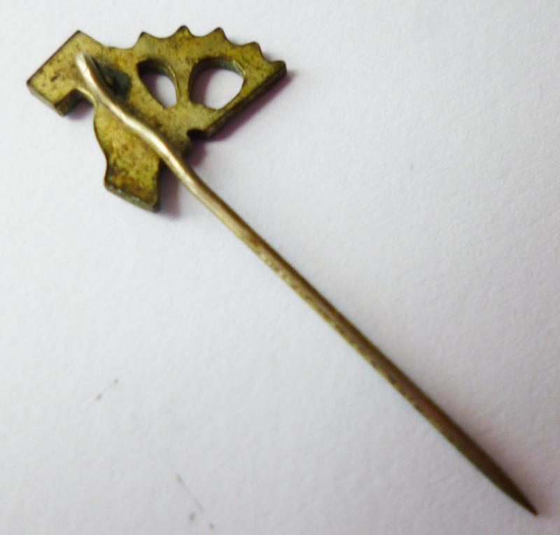 Third Reich : Nationalsozialistische Betriebszellenorganisation (NSBO) Membership Stick-pin Lapel-badge.
