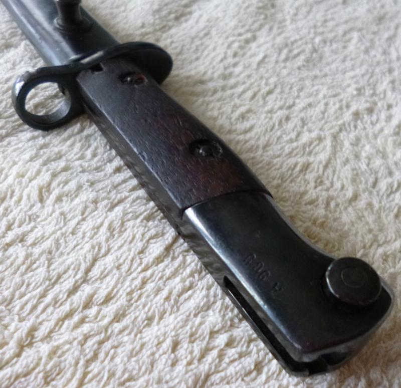 Portugal : M1904 Mauser-Vergueiro Bayonet with Scabbard.