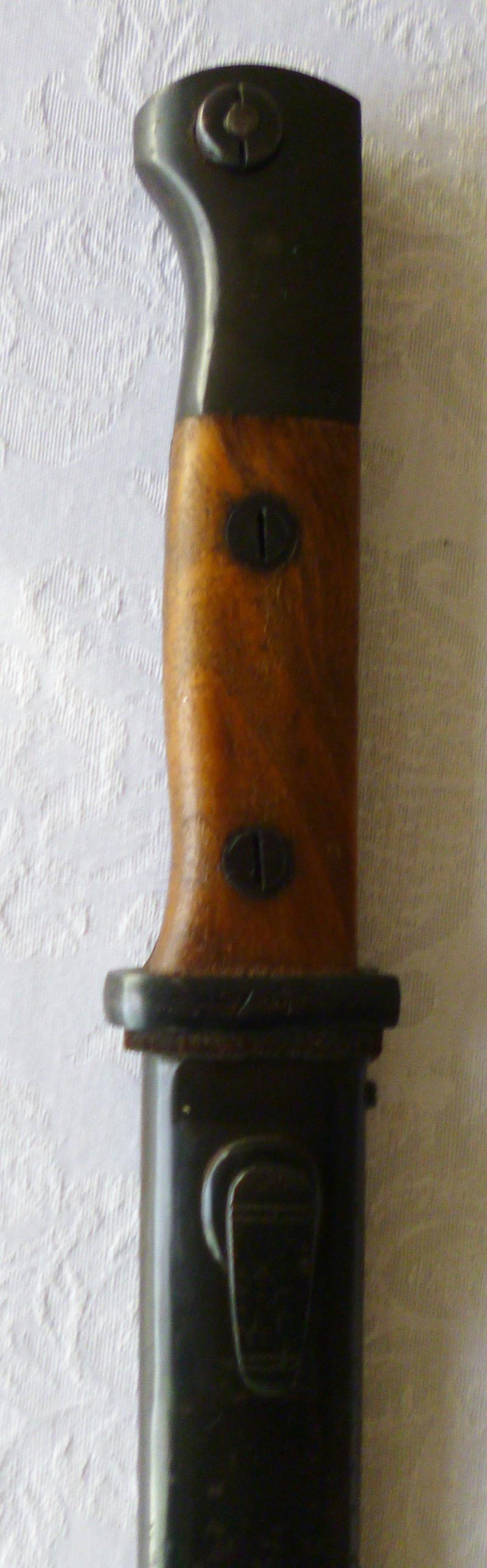 Spain : Spanish M43 Mauser S84/98 Bayonet with Scabbard. :