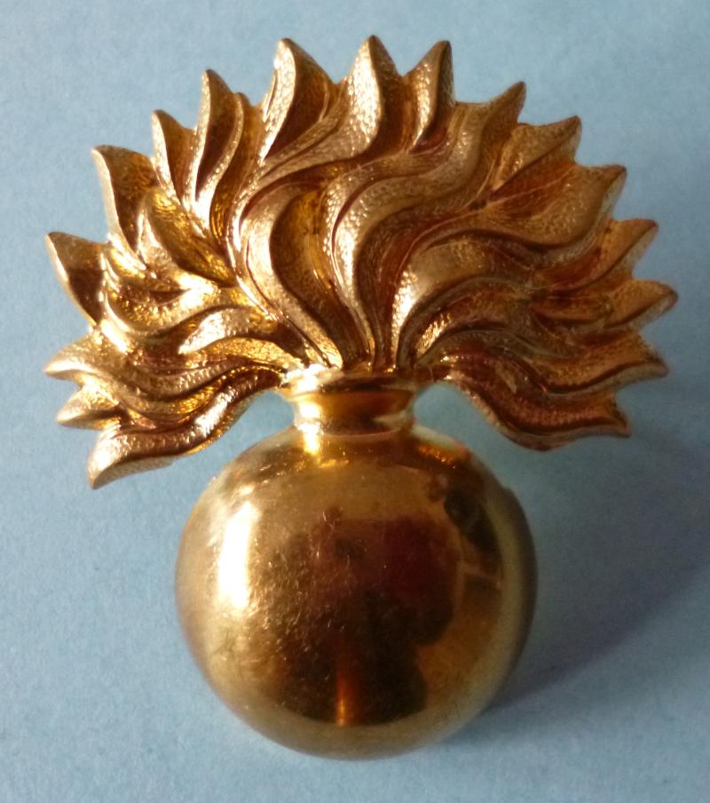 Grenadier Guards Gilt-brass Cap-badge.